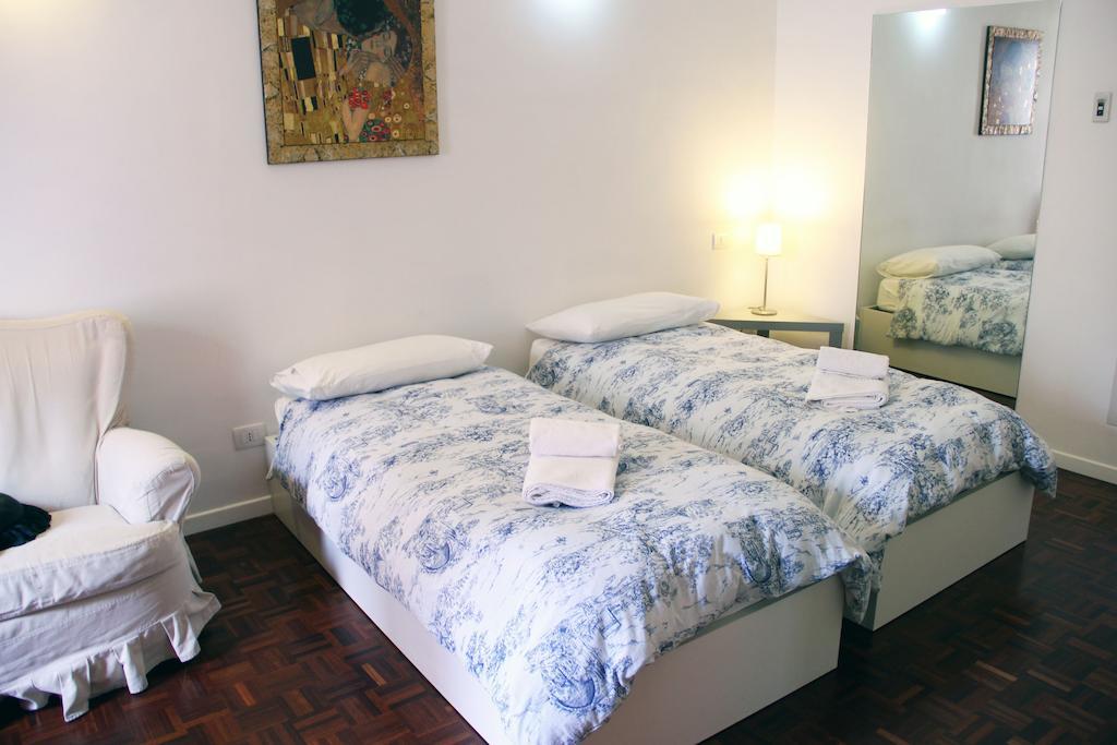 Nazionale Flat Apartman Róma Szoba fotó